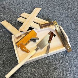 Krippenfiguren schnitzen