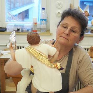 Basiskurs Farbliche Gestaltung - Kursteilnehmer bei der Arbeit