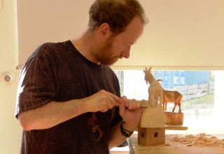 Krippenfiguren schnitzen