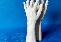 Hände modellieren (1).jpg